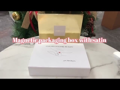 Magnetic Boxes with Satin