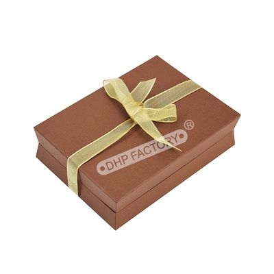 Good price Stylish  Chocolate Gift Boxes With Ribbon Handle And Lid Easy Carrying online