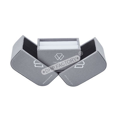 Buon prezzo Durabile anello regalo gioielleria scatola con doppia porta aperta tessuto coperto in linea