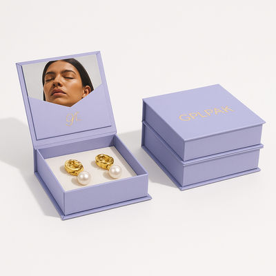 Bon prix Boîte à bijoux élégante en lavande avec fermeture magnétique et poche pour cartes en ligne