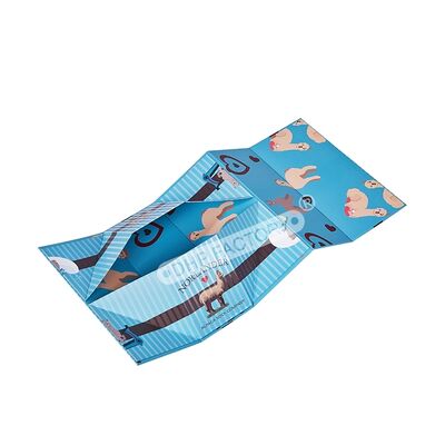 Harga yang bagus Baru Datang Rigid Paper Paket Pakaian Custom Lipat Magnetic Transparent Window Box Soft Touch Laminasi untuk Kado Kado Mewah on line